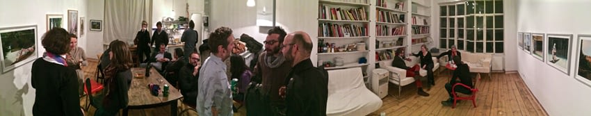 (c)_Foto_von_Thomas_Draschan_2013_Kunst_und_Punsch_Projektraum_Lucas_Cuturi_Panorama_1_bearbeitet